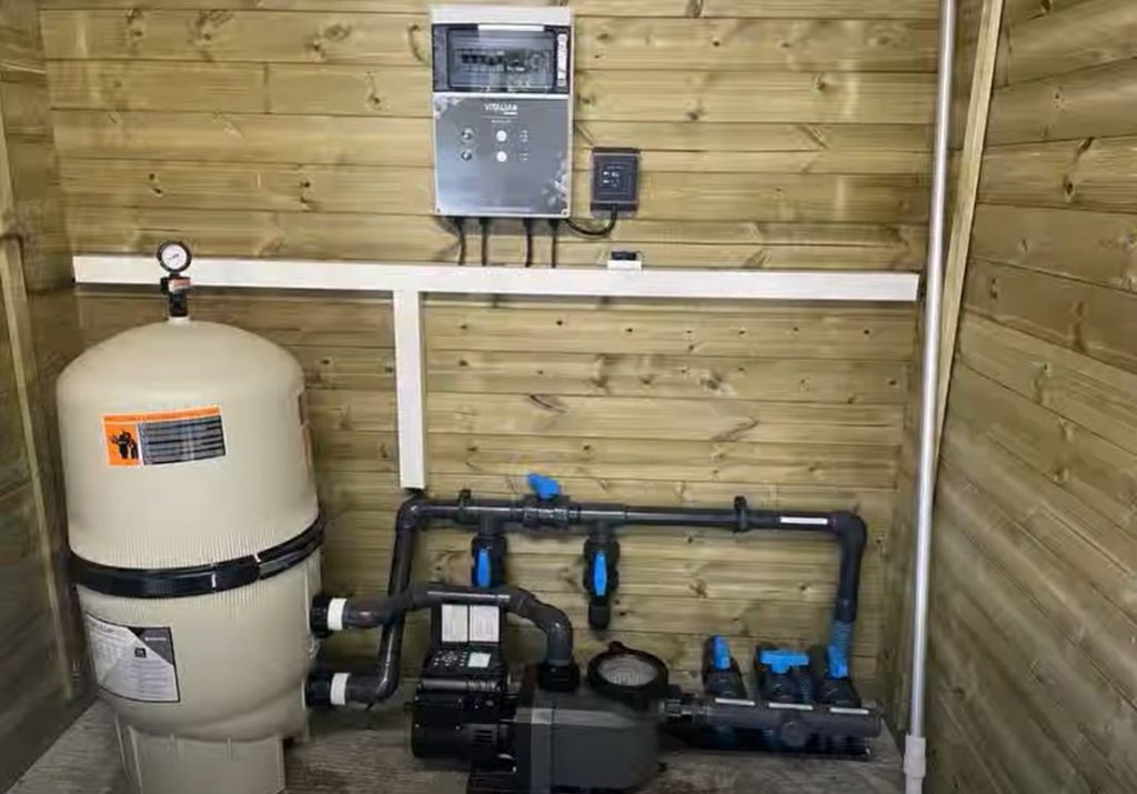 local piscine à léon