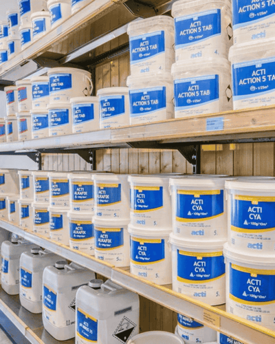 produits d'entretien pour la piscine